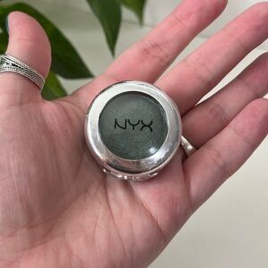 NWT NYX Eyeshadow Single in Jaded, Green